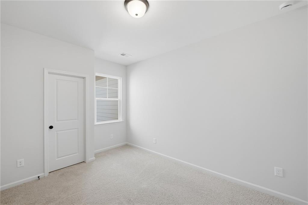 299 Summit View Lane, Unit 5 Jasper, GA 30143 - Photo 15 of 43 a view of an empty room