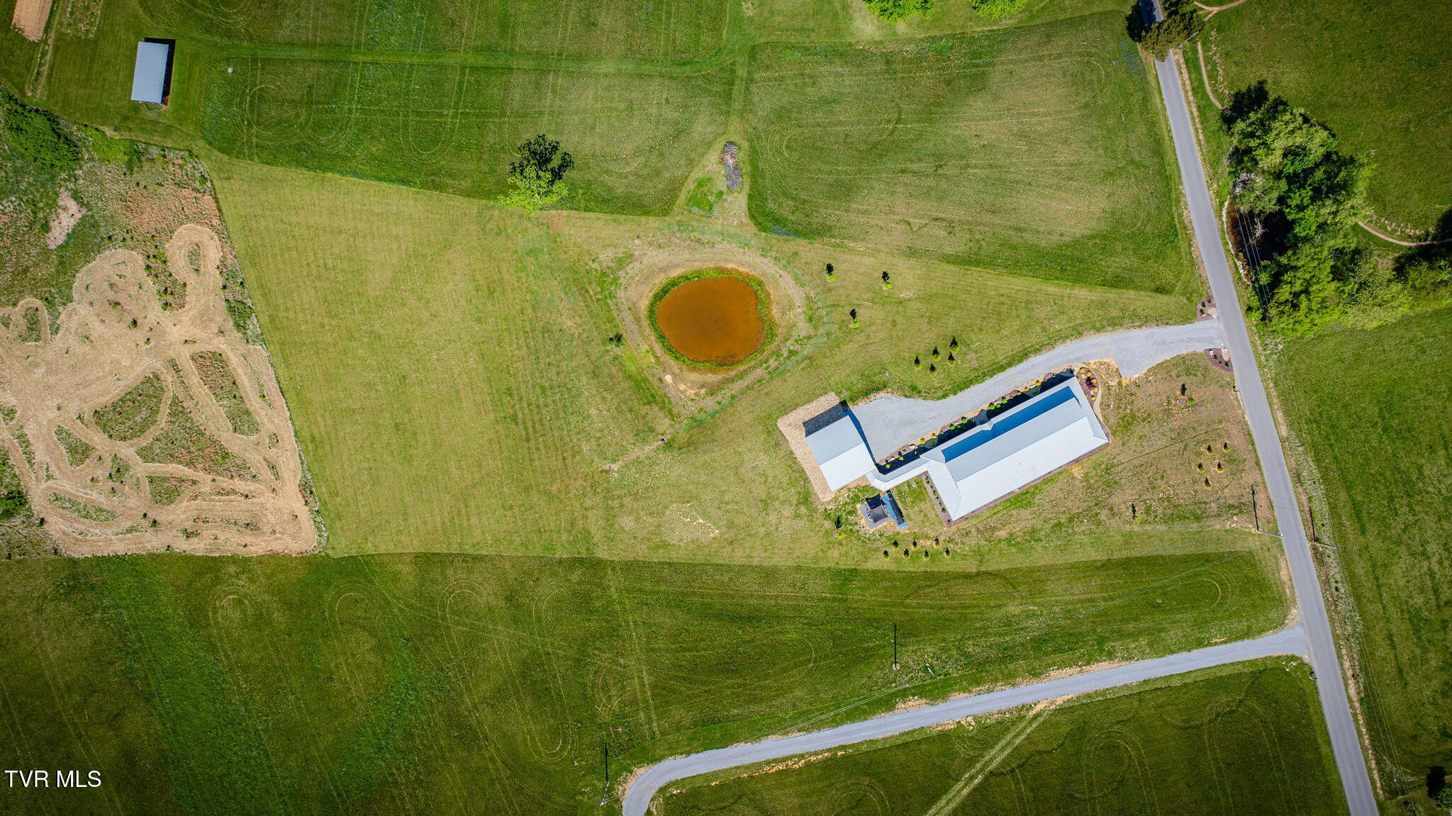 1600 Mary Lamons Road Afton, TN 37616 - Photo 85 of 89 105