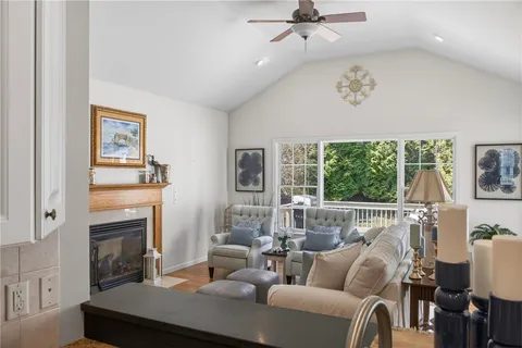 $1,250,000 | 25 Southern View Drive, Narragansett, RI 02882