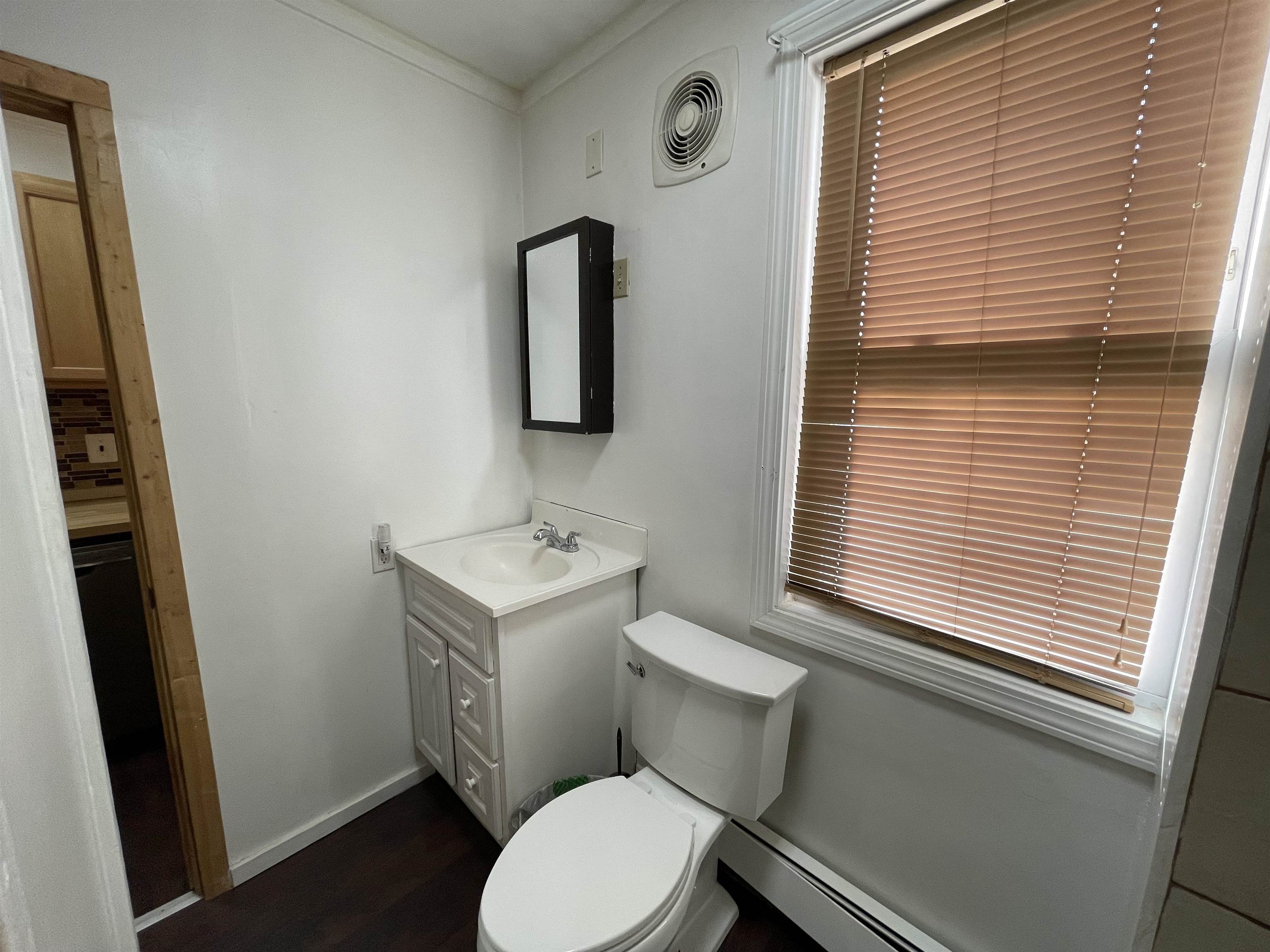 33 Lock Street, Unit A Nashua, NH 03064 - Photo 7 of 19
