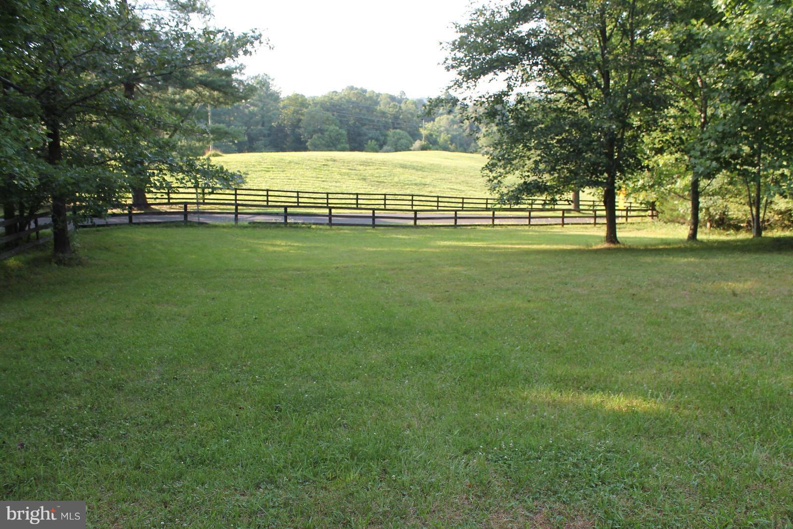 6577 Olinger Road Marshall, VA 20115 - Photo 2 of 31