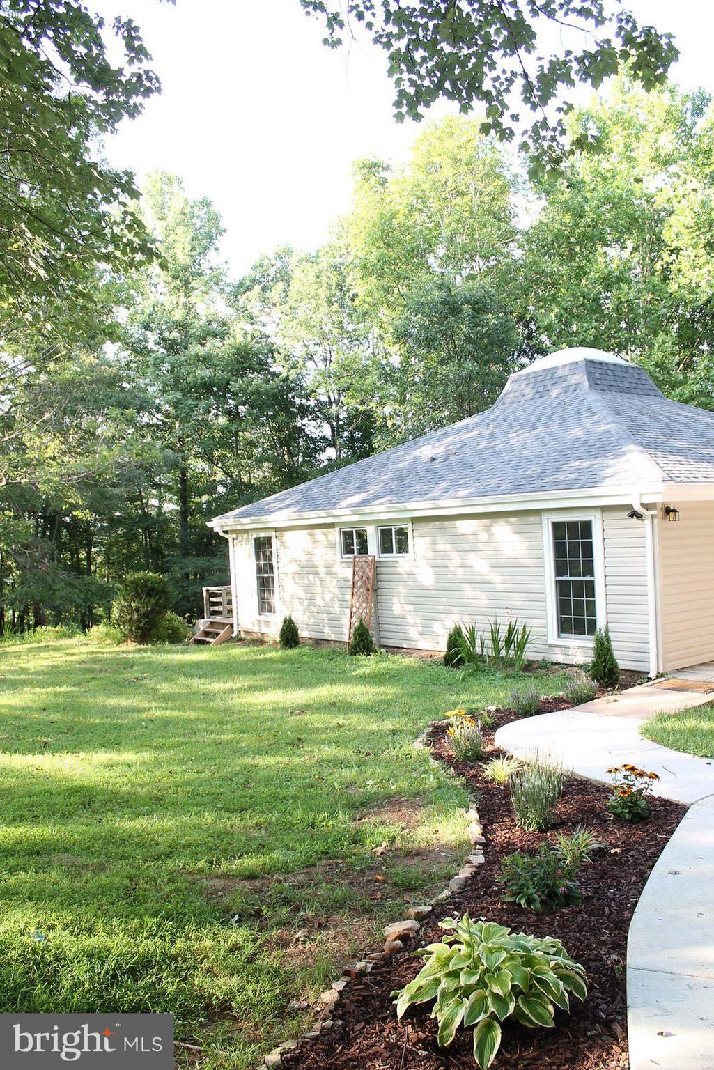 6577 Olinger Road Marshall, VA 20115 - Photo 4 of 31