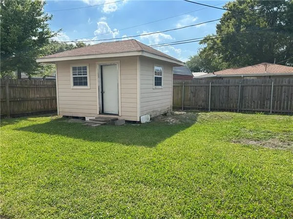 $275,000 | 3925 Arizona Avenue, Kenner, LA 70065