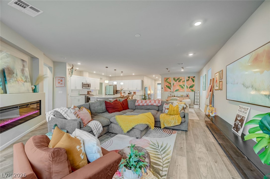 6764 Vista Roma Avenue Las Vegas, NV 89139 - Photo 14 of 67