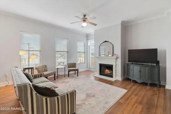 $260,000 | 201 Settlers Trace Boulevard, Unit 2405, Lafayette, LA 70508