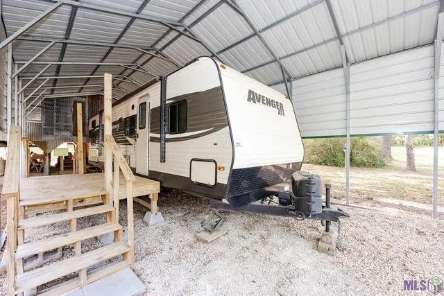 $499,900 | 16714 Stoney Point Burch Road, Pride, LA 70770