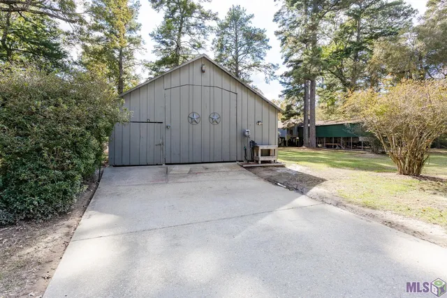$499,900 | 16714 Stoney Point Burch Road, Pride, LA 70770