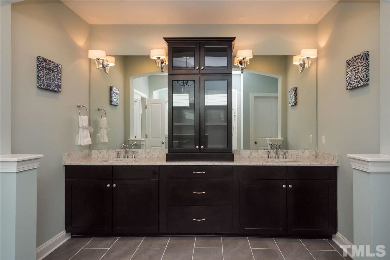 11800 Venture Oak Way Raleigh, NC 27613 - Photo 17 of 25 Photo 17