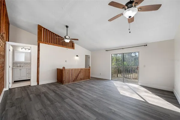 $2,000 | 18812 Carr Drive, Unit C, Lutz, FL 33559