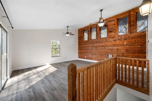 $2,000 | 18812 Carr Drive, Unit C, Lutz, FL 33559