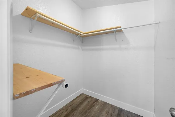 $2,000 | 18812 Carr Drive, Unit C, Lutz, FL 33559