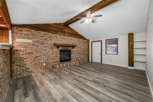 $2,000 | 18812 Carr Drive, Unit C, Lutz, FL 33559