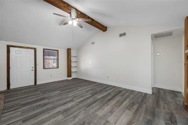 $2,000 | 18812 Carr Drive, Unit C, Lutz, FL 33559