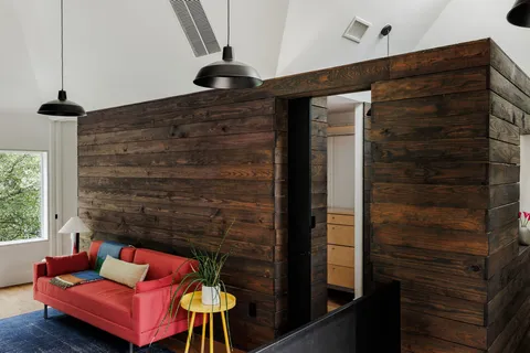 $1,250,000 | 2700 East 12th Street, Austin, TX 78702