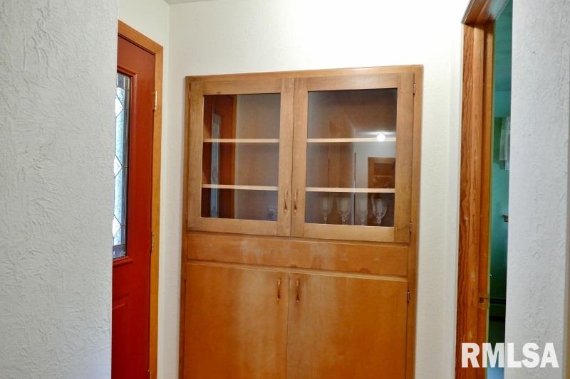 203 Locust Street Washington, IL 61571 - Photo 22 of 32 Gallery Image 22