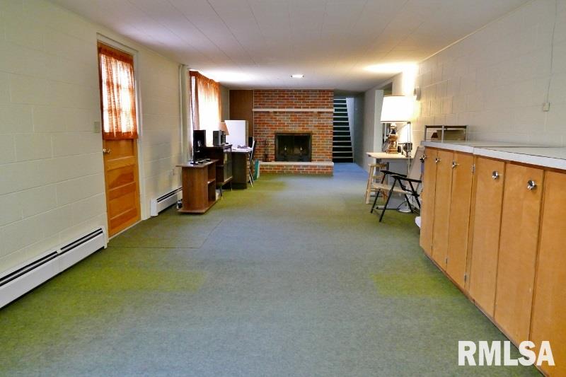 203 Locust Street Washington, IL 61571 - Photo 23 of 32 Gallery Image 23