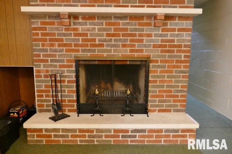203 Locust Street Washington, IL 61571 - Photo 24 of 32 Gallery Image 24