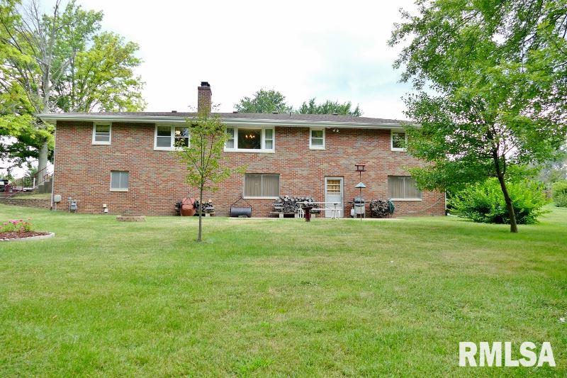 203 Locust Street Washington, IL 61571 - Photo 32 of 32 Gallery Image 32