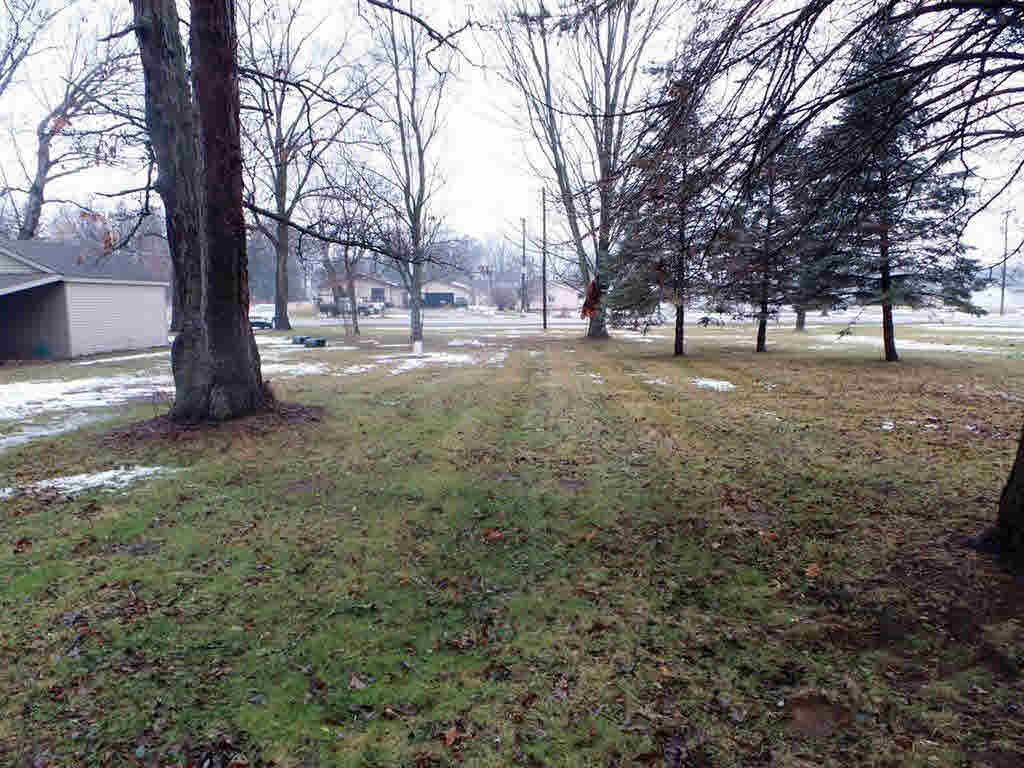 1980 West Sloan Road Burt, MI 48417 - Photo 5 of 16 21407947-4.JPG