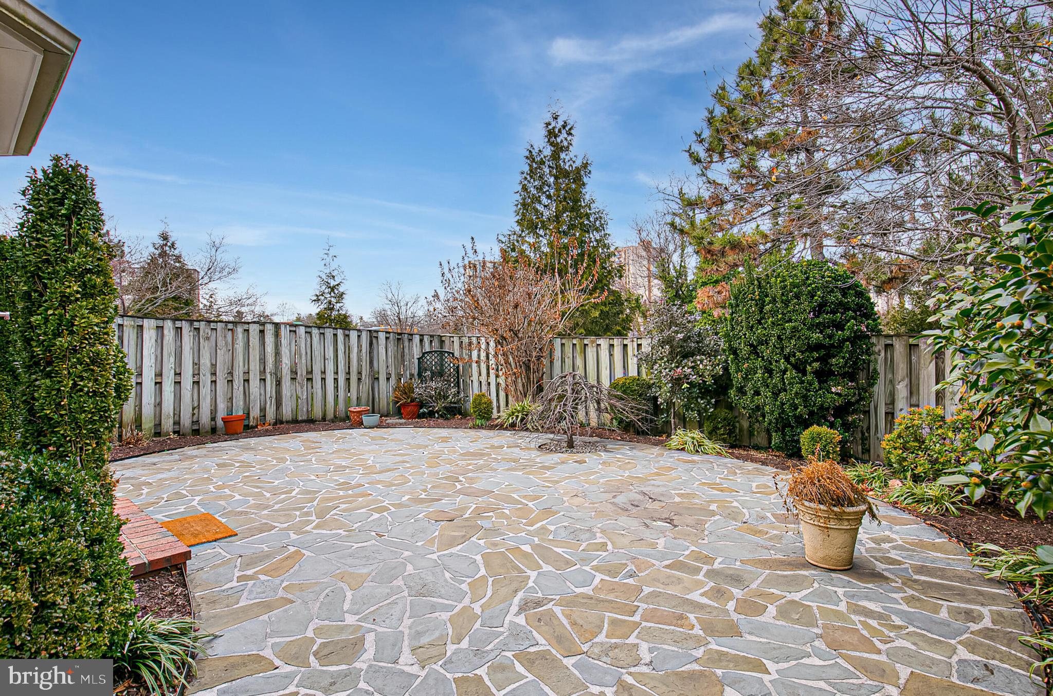 1824 Duffield Lane Alexandria, VA 22307 - Photo 52 of 64 Extensive hardscape