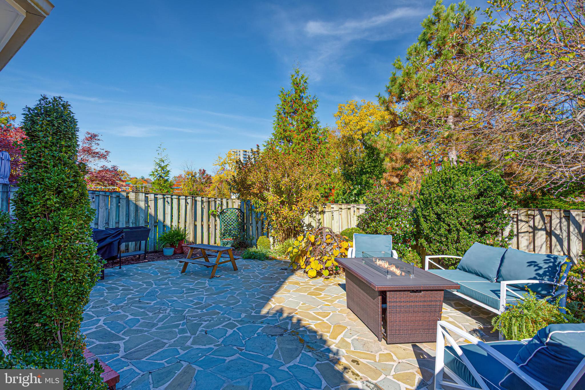 1824 Duffield Lane Alexandria, VA 22307 - Photo 53 of 64 a view of a chairs and table in the patio