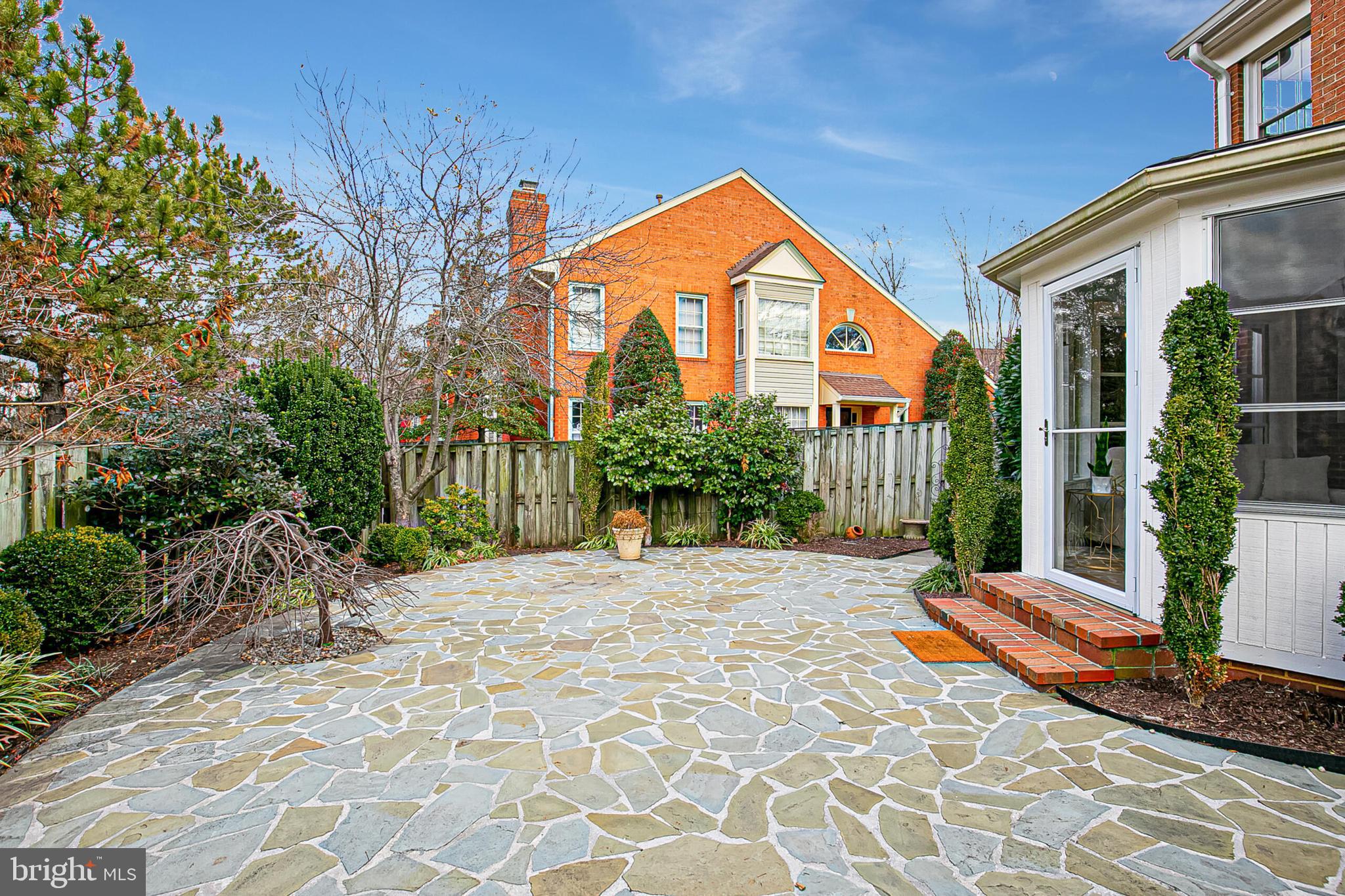 1824 Duffield Lane Alexandria, VA 22307 - Photo 55 of 64 Mature landscaping