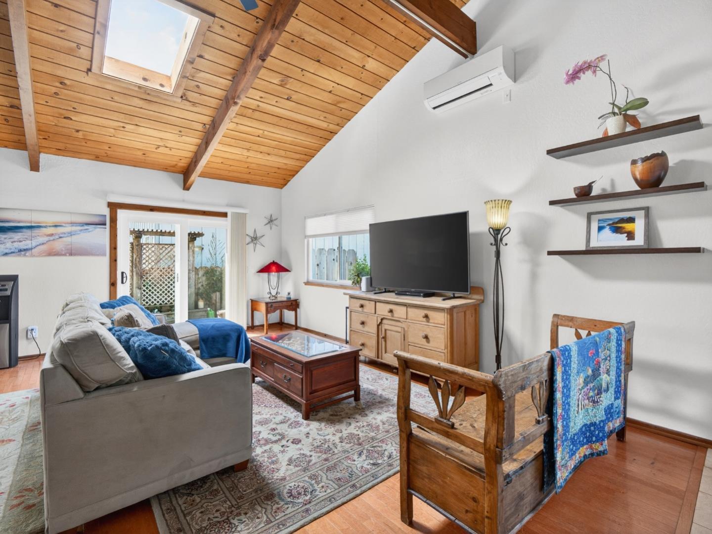 620 Sumner Street Santa Cruz, CA 95062 - Photo 5 of 71