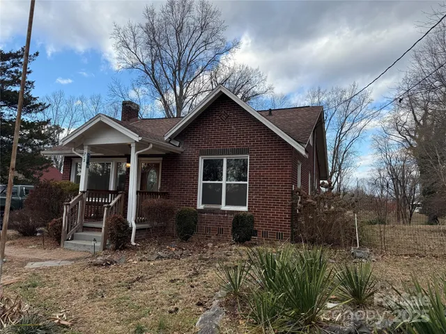 $149,900 | 712 Griffin Avenue Northwest, Valdese, NC 28690