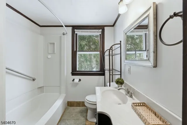 $485,000 | 41 Summit Road, Sparta, NJ 07871