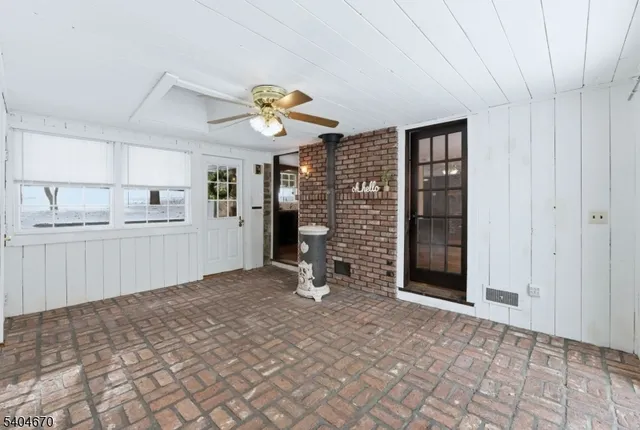 $485,000 | 41 Summit Road, Sparta, NJ 07871