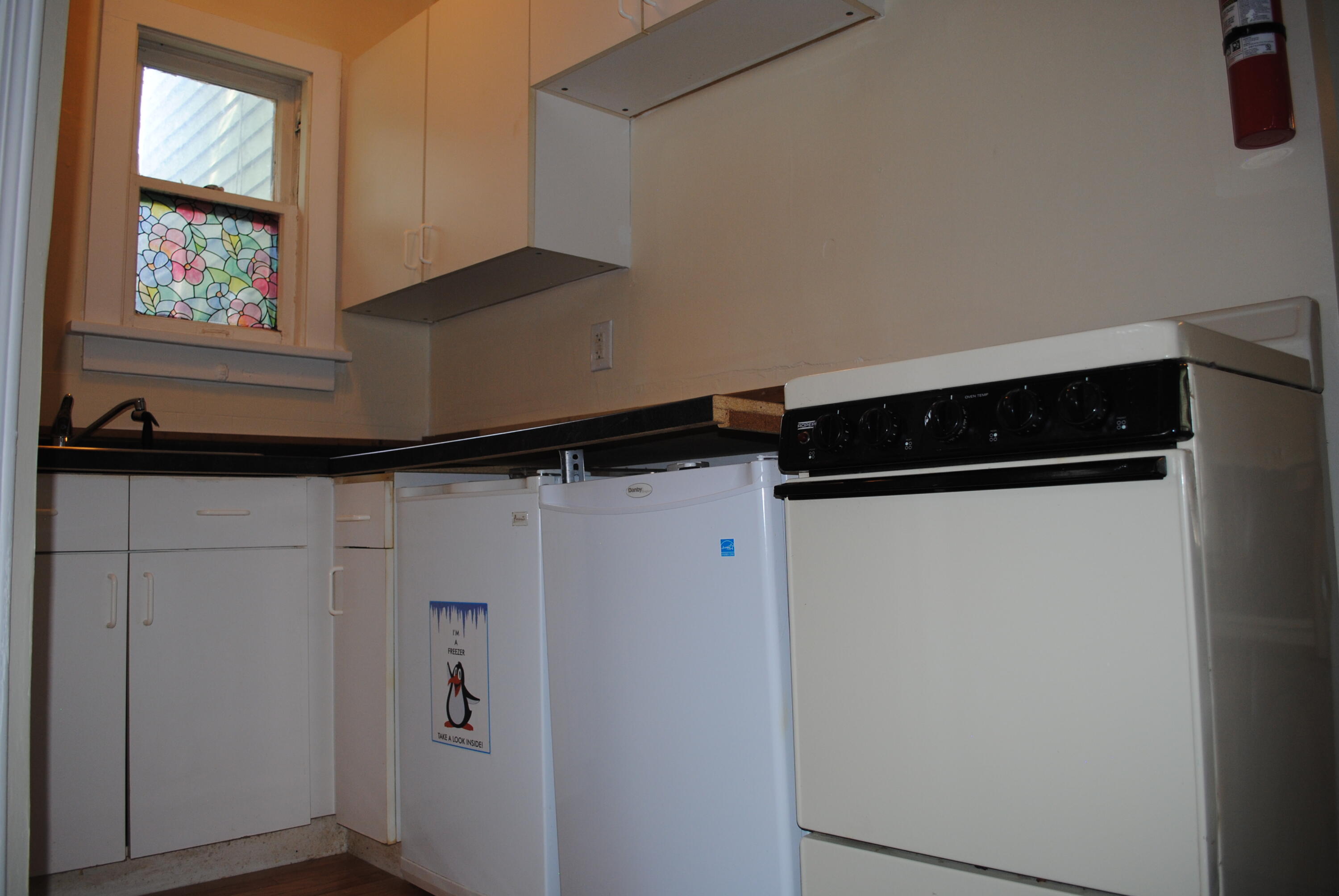 502 Locust Street Kalamazoo, MI 49007 - Photo 12 of 16 DSC_1551