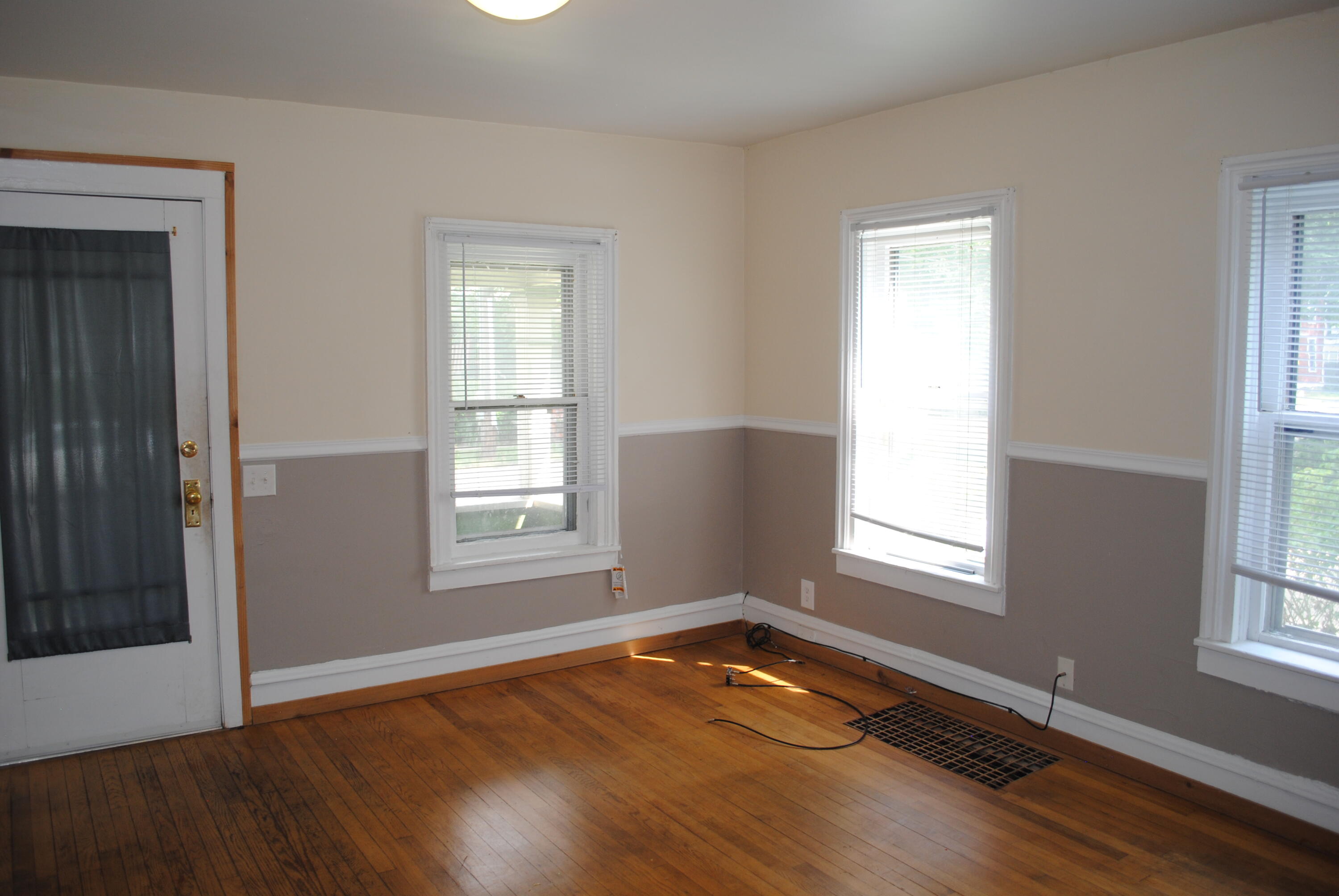 502 Locust Street Kalamazoo, MI 49007 - Photo 16 of 16 DSC_1567