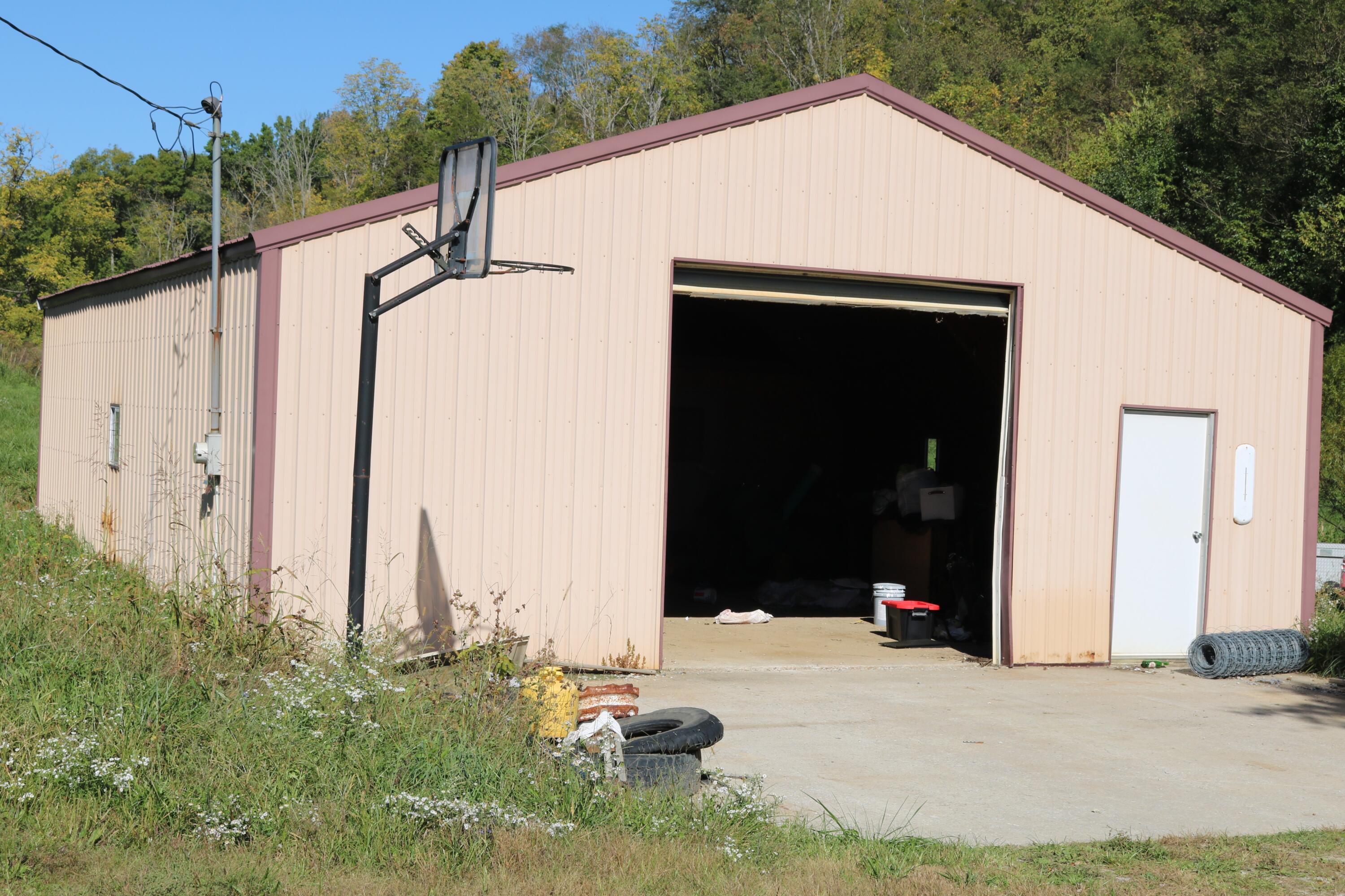 3453 East Union Road Carlisle, KY 40311 - Photo 4 of 70 IMG_7100