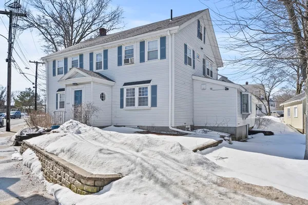 $925,000 | 469-471 Washington Street, Braintree, MA 02184