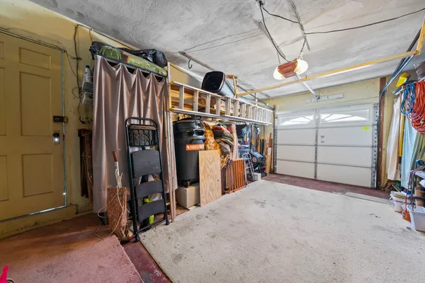 $925,000 | 469-471 Washington Street, Braintree, MA 02184