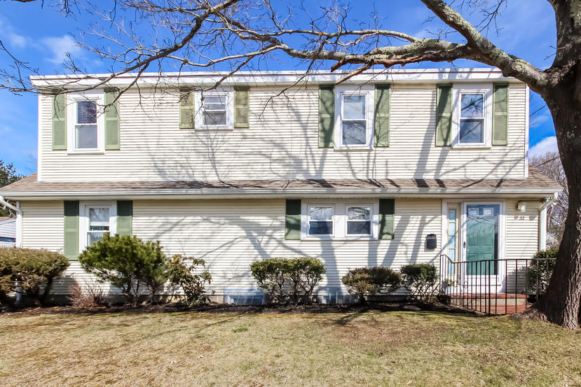 32 Seabrook Road Hyannis, MA 02601 - Photo 1 of 21 a front view of a house with a yard