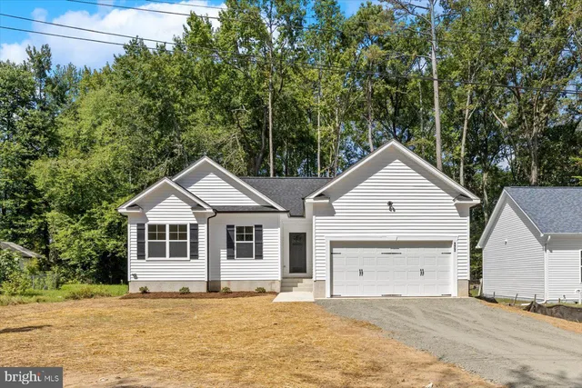 a view of a entryway door of the house