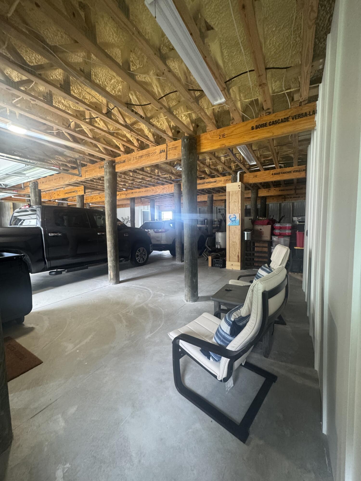 68 Dolphin Place Freeport, FL 32439 - Photo 106 of 118 Garage Storage