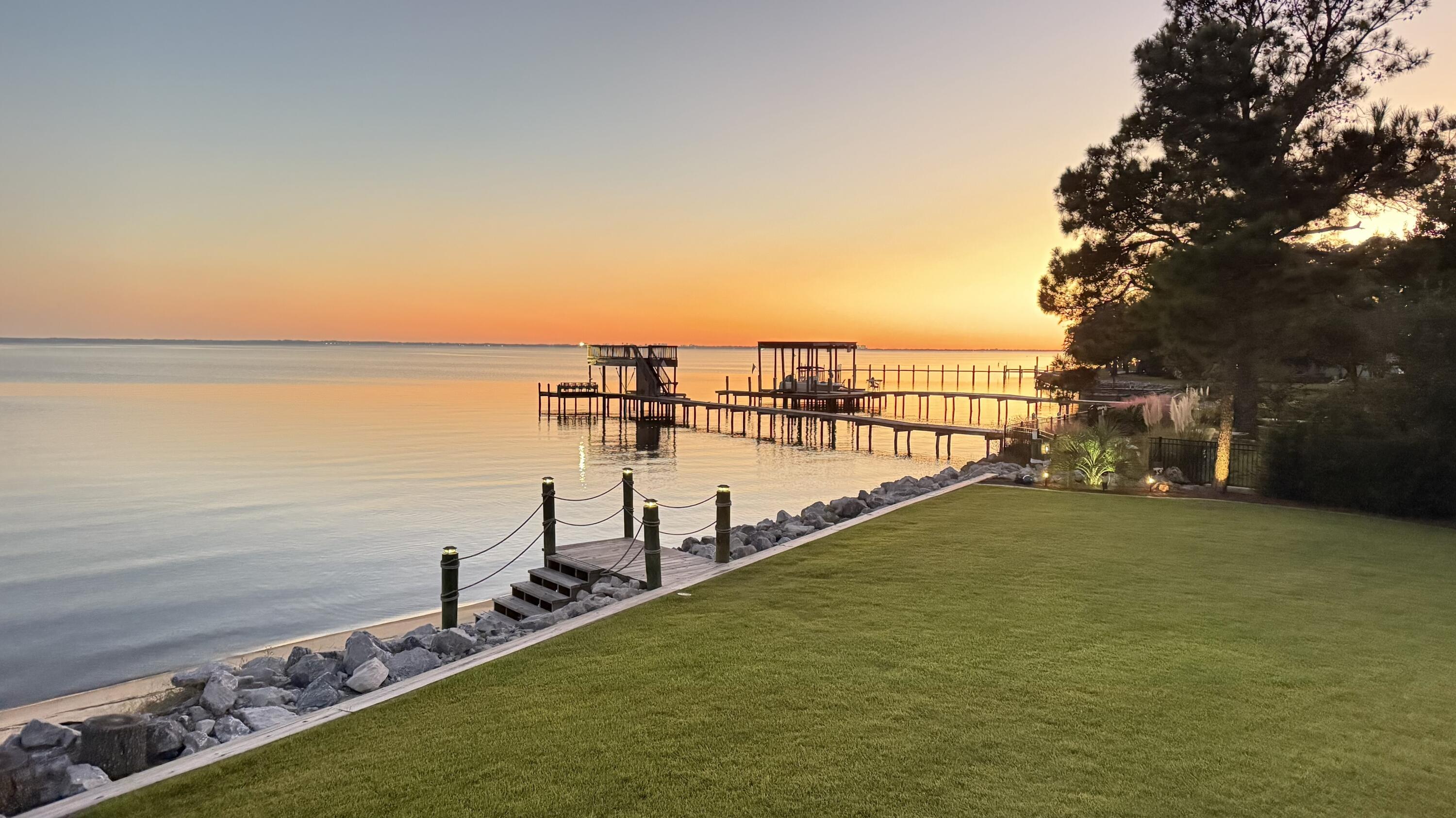 68 Dolphin Place Freeport, FL 32439 - Photo 109 of 118