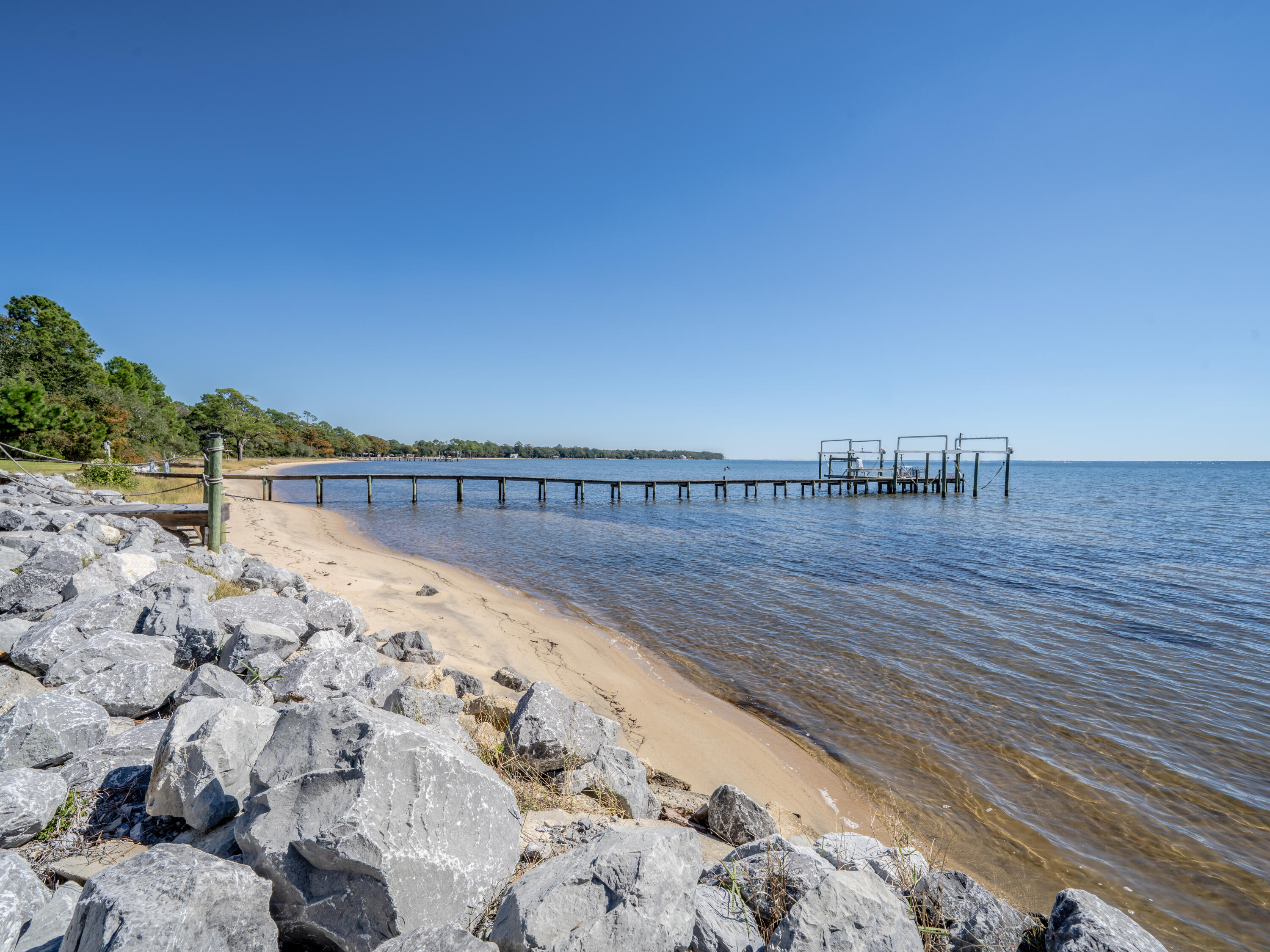 68 Dolphin Place Freeport, FL 32439 - Photo 112 of 118 LVH_2025-20