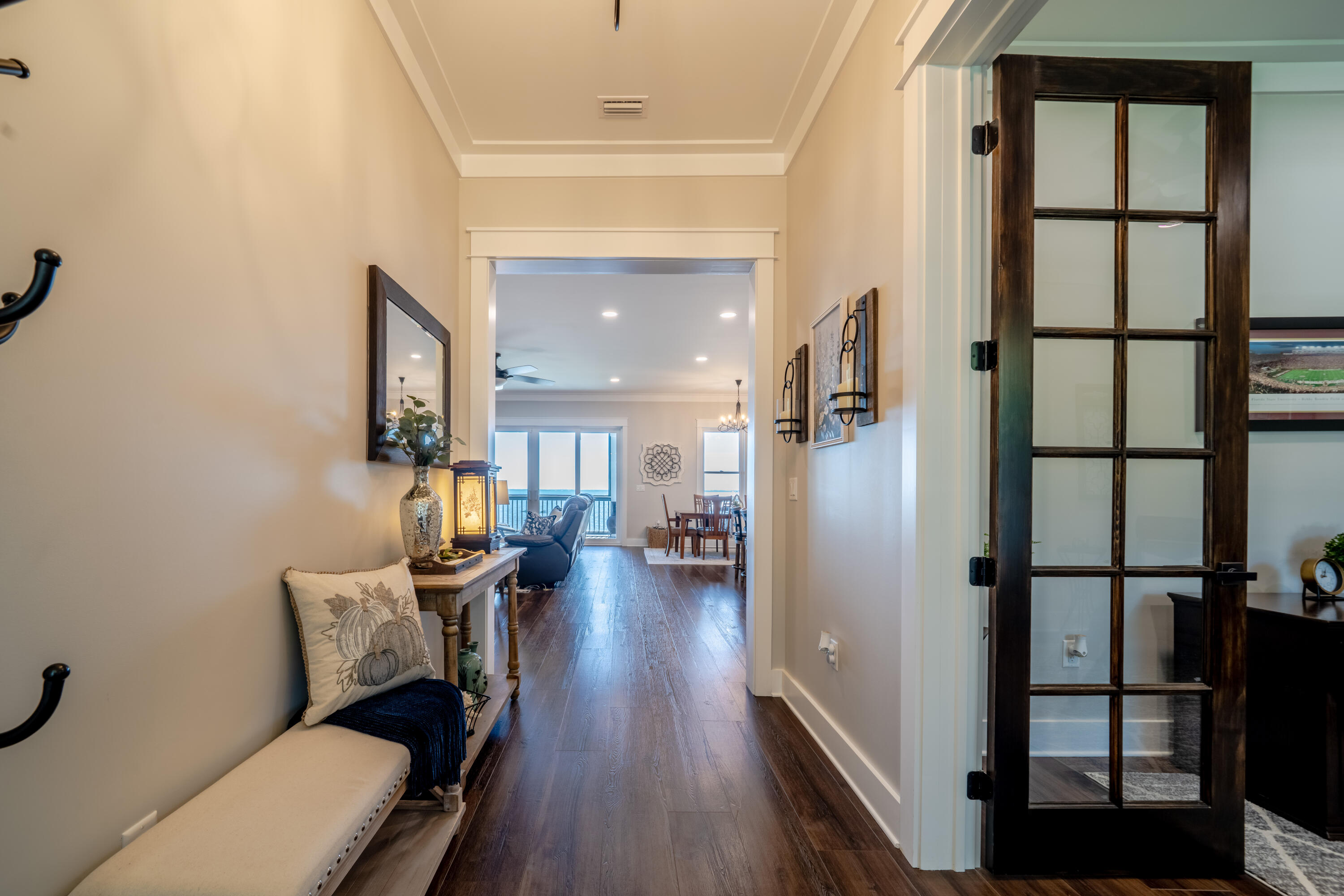 68 Dolphin Place Freeport, FL 32439 - Photo 15 of 118 Foyer