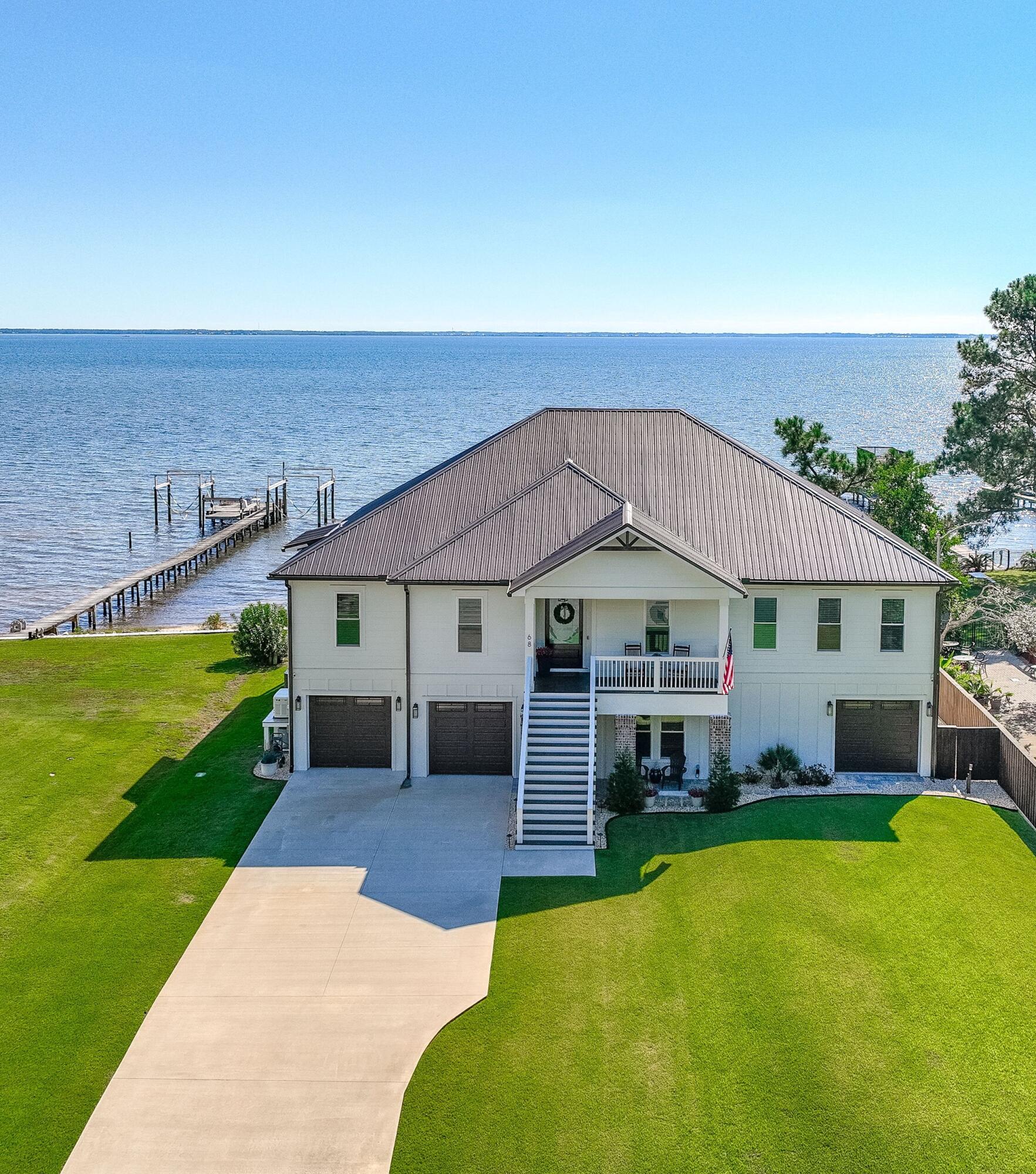 68 Dolphin Place Freeport, FL 32439 - Photo 2 of 118 68 Dolphin Place