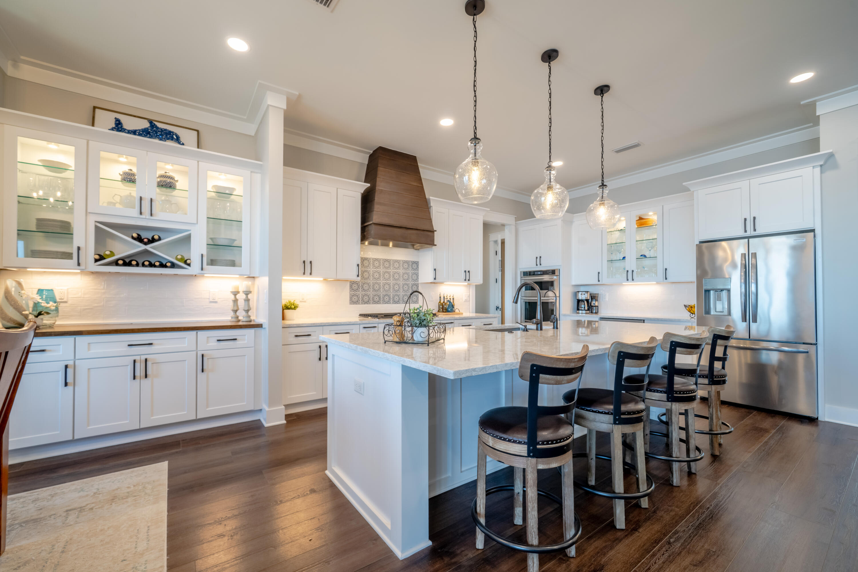 68 Dolphin Place Freeport, FL 32439 - Photo 23 of 118 Bright and Spacious Kitchen