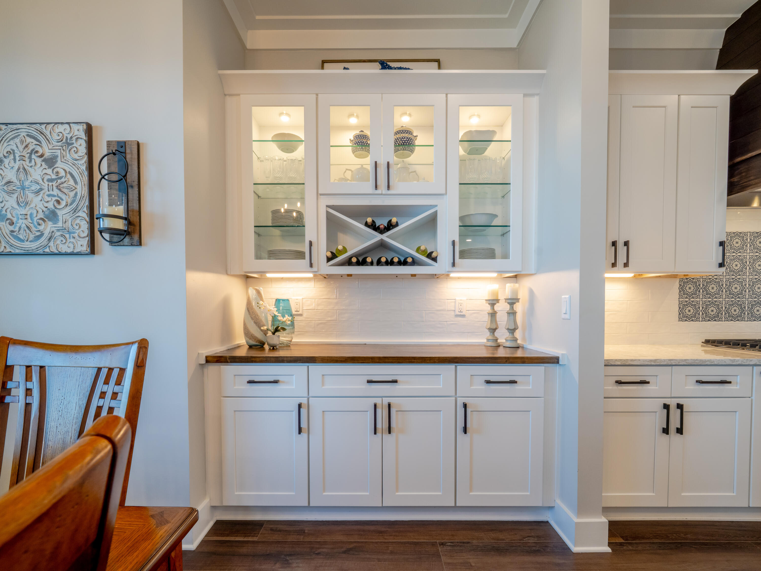 68 Dolphin Place Freeport, FL 32439 - Photo 24 of 118 China Cabinet