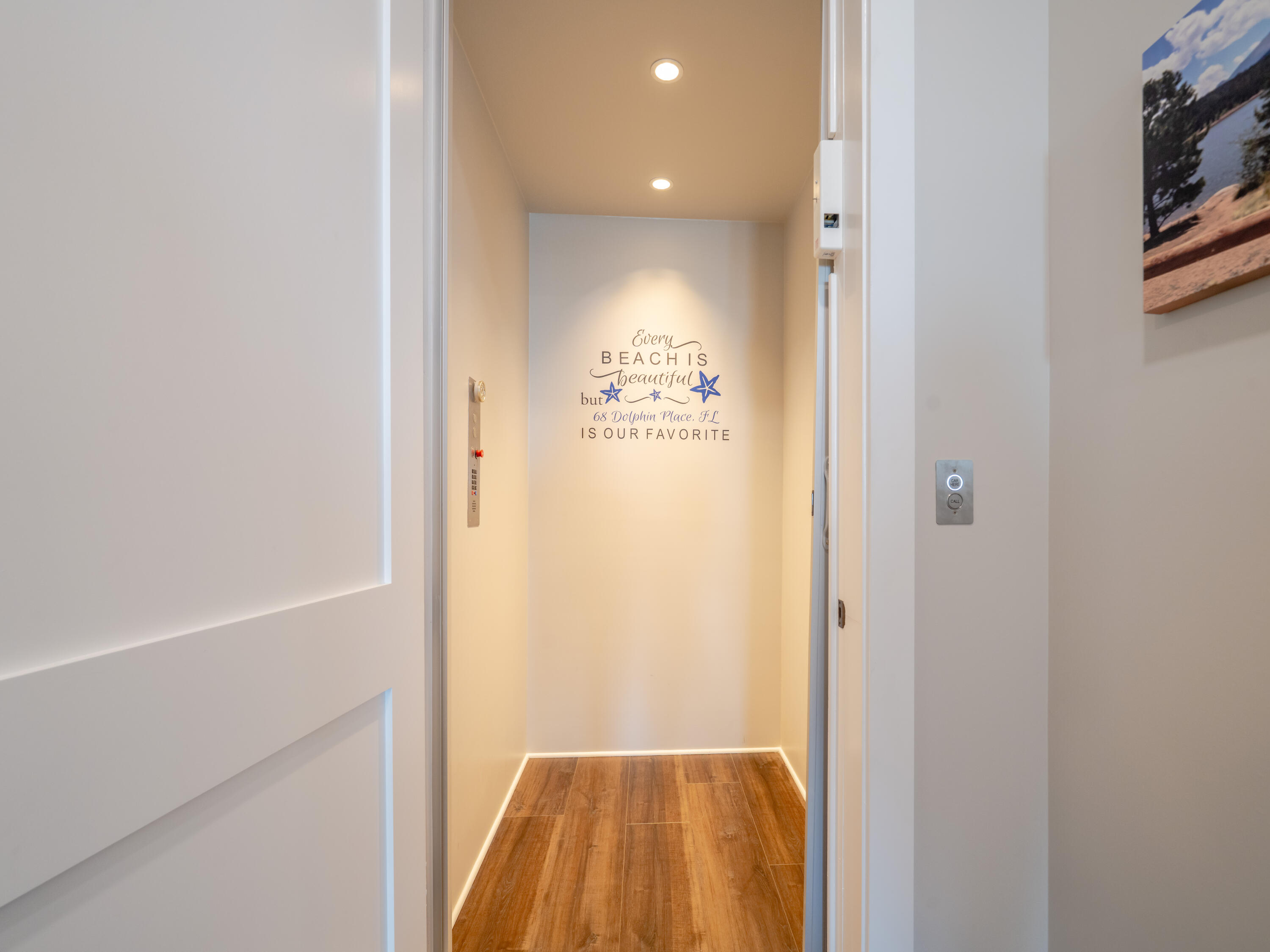 68 Dolphin Place Freeport, FL 32439 - Photo 75 of 118 Elevator