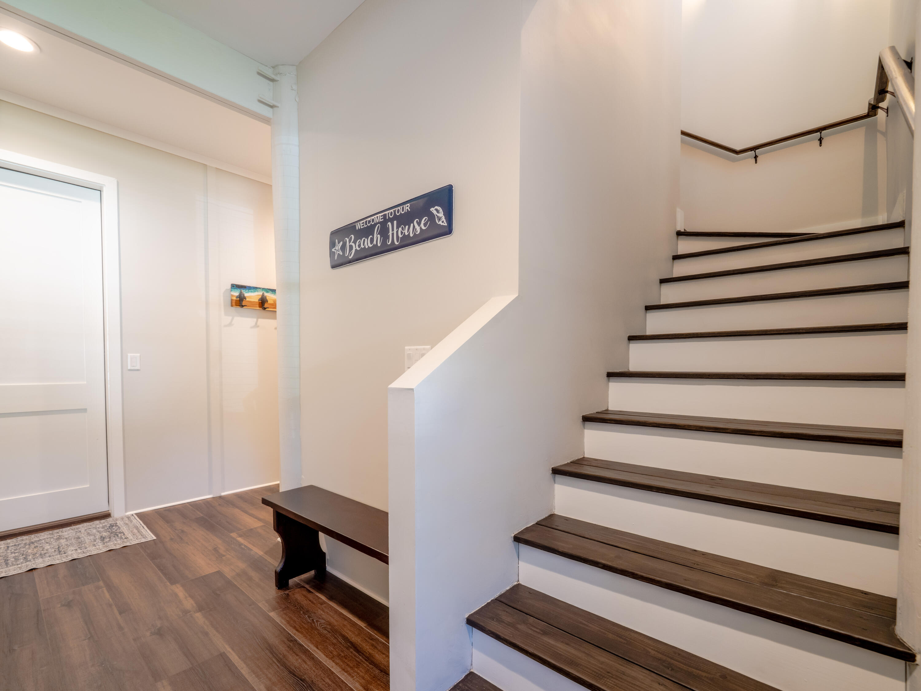 68 Dolphin Place Freeport, FL 32439 - Photo 79 of 118 a view of entryway