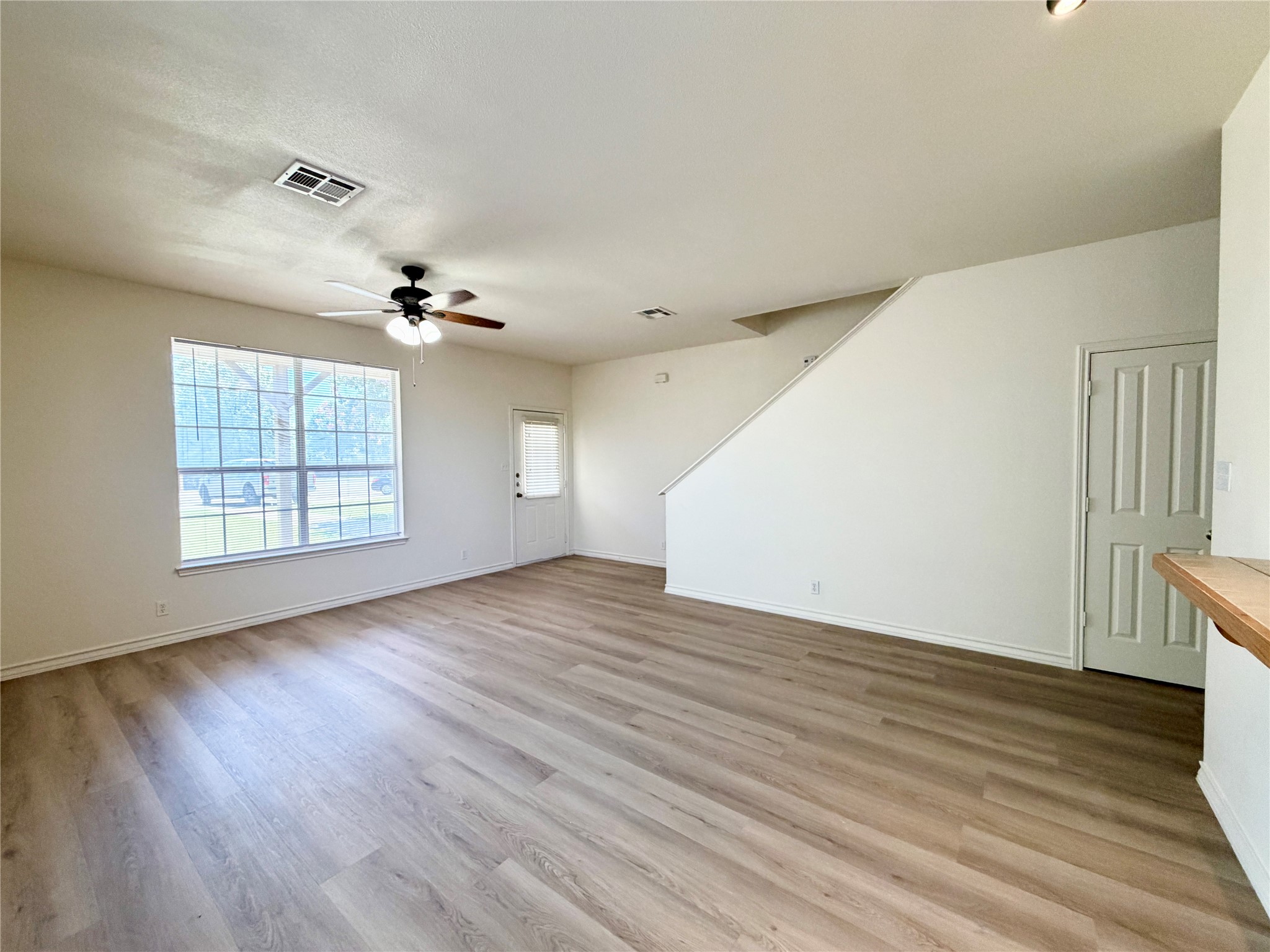 200 Sandstone Drive, Unit A Jarrell, TX 76537 - Photo 2 of 11