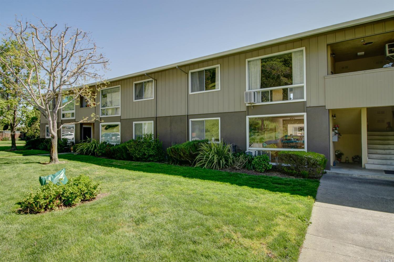 1076 D Los Gamos Road San Rafael, CA 94903 - Photo 1 of 1 Gallery Image 1