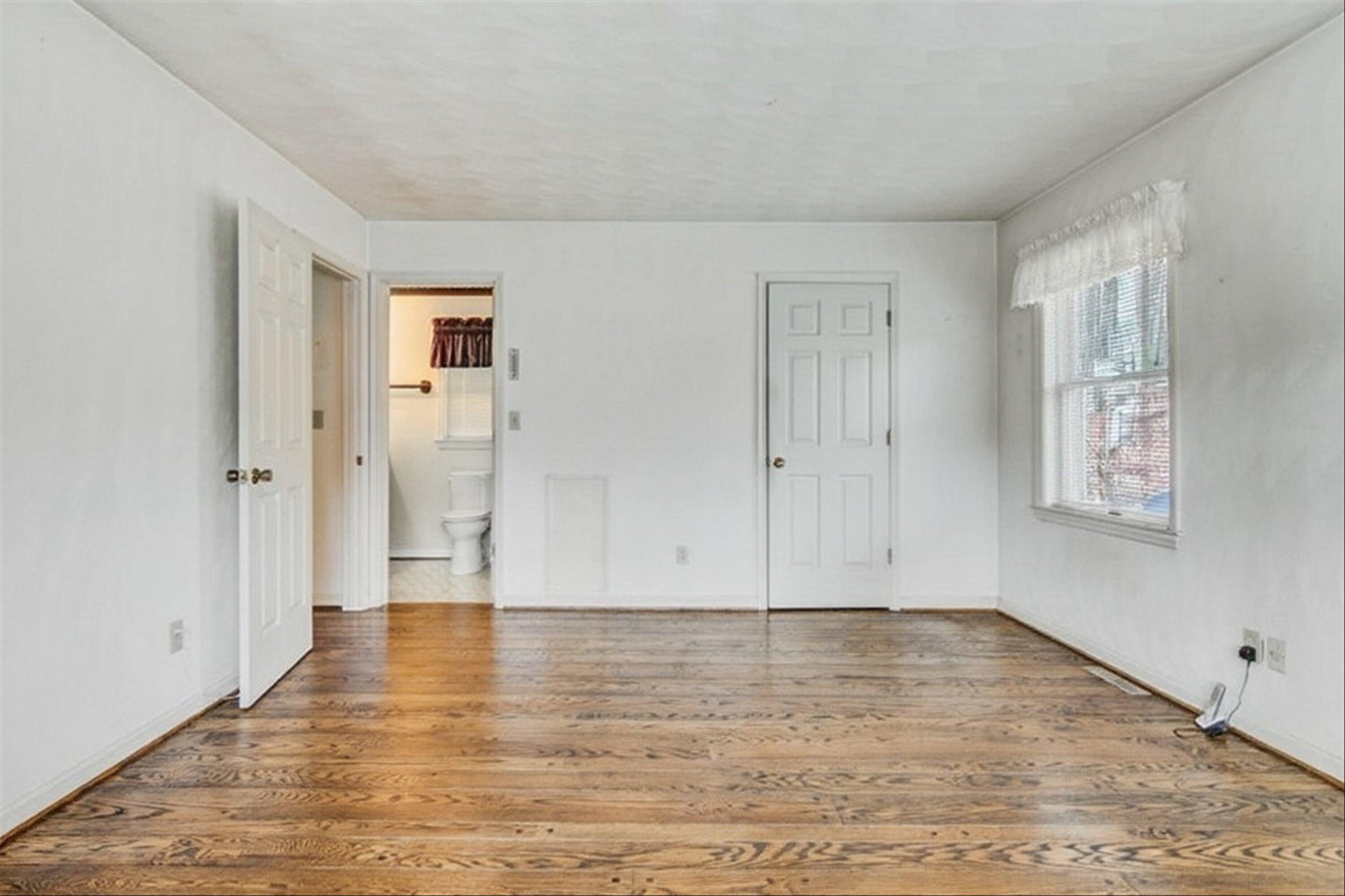 570 Mirey Branch Road Boones Mill, VA 24065 - Photo 12 of 43 Primary Suite #1 Main Lvl
