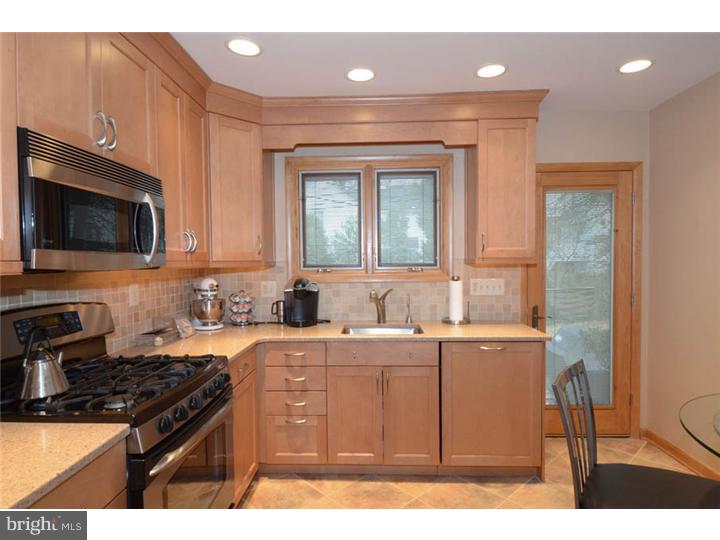 157 Whitemarsh Road Ardmore, PA 19003 - Photo 10 of 24